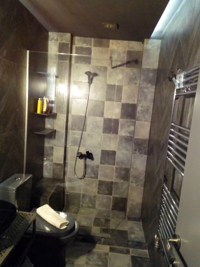 Agias Sofias Suite Thessaloniki Buitenkant foto